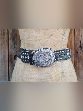 90s BB SIMON Concho Tooled Leather Embellished Studded Rhinestone Brown Belt